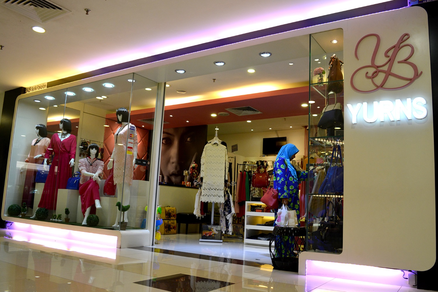 Yurn's Boutique